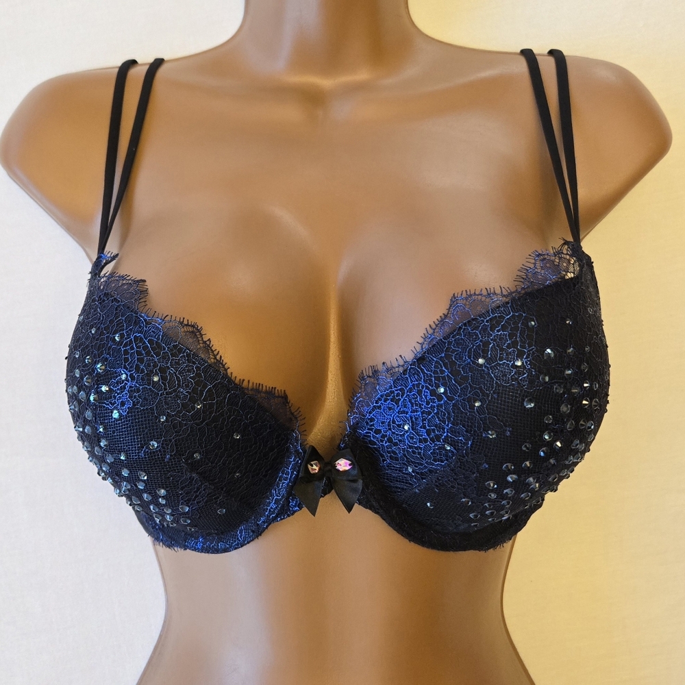 Victoria’s Secret Blue Rhinestone Very Sexy Push-Up (36C)